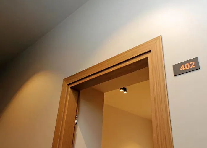 Pensionat The Place Gallia - New San Giovanni- Self Check-in - Modern Bathrooms-near Metro A 4*