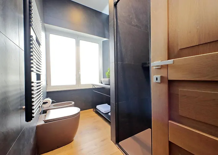 The Place Gallia - New San Giovanni- Self Check-in - Modern Bathrooms-near Metro A Pensionat