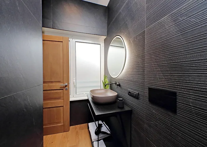 The Place Gallia - New San Giovanni- Self Check-in - Modern Bathrooms-near Metro A 4*