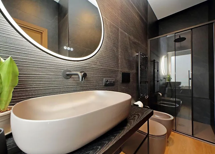 Pensionat The Place Gallia - New San Giovanni- Self Check-in - Modern Bathrooms-near Metro A 4*